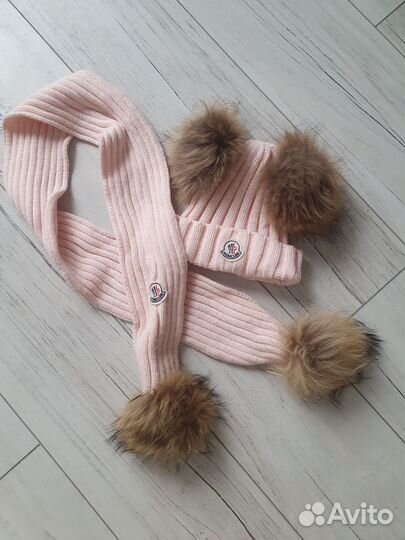 Шапка и шарф Moncler
