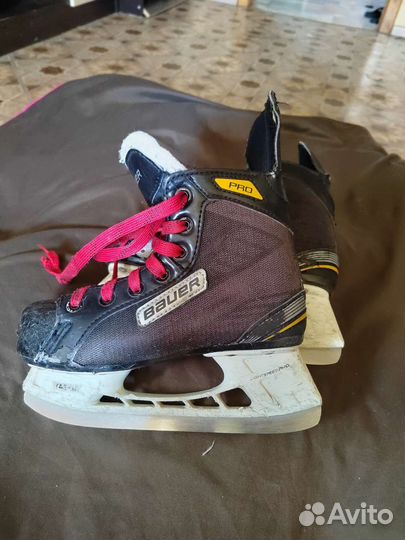 Хоккейные коньки bauer supreme