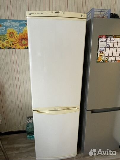 Холодильник lg