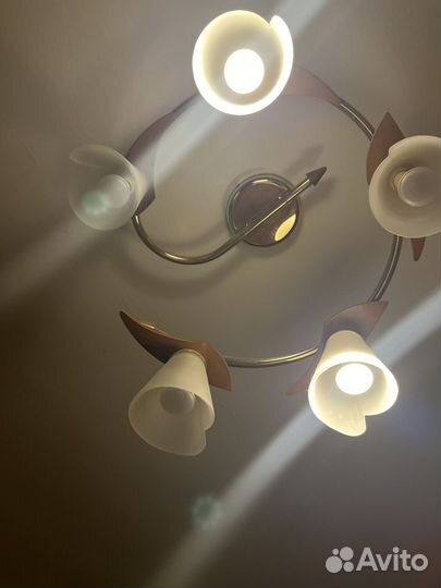 Люстра потолочная