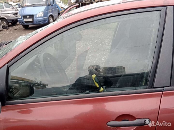 Дверные стёкла renault megane II