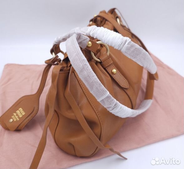 Сумка Miu Miu Joie Nappa Leather bag коричневая