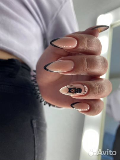 Наращивание ногтей / маникюр