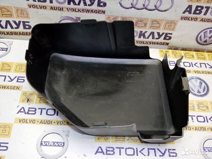 Крышка корпуса воздушного фильтра Вольво XC90