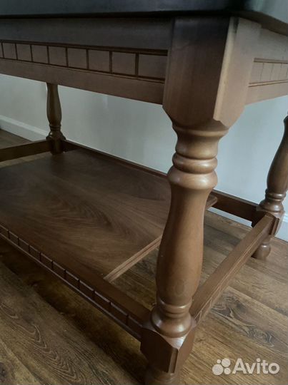 Журнальный стол