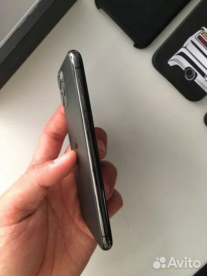 iPhone 11 Pro, 512 ГБ