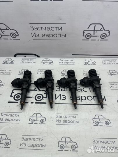 Насос форсунка 038130073AG