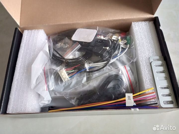 Магнитола 8 ядер Android 2/32 Гб 9 дюймов