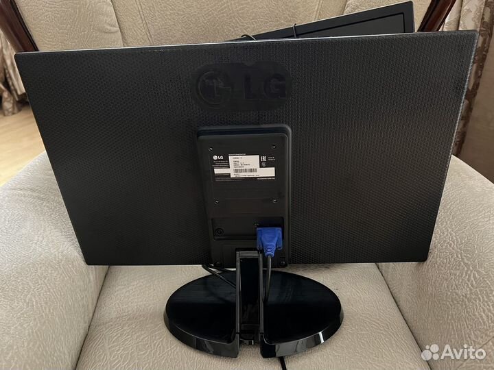 Монитор lg 22m38a