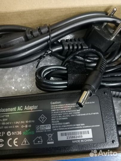 Зарядные устройства для ноутбуков Samsung