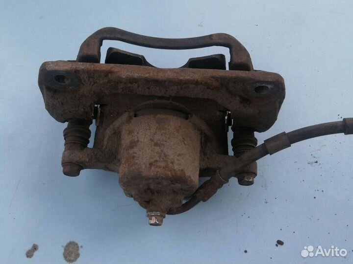 Суппорт передний левый mazda 6 gh