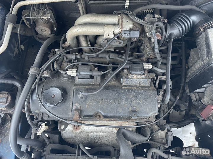 Mitsubishi Lancer 1.6 MT, седан/универсал