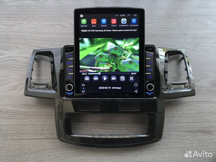 Магнитола на Toyota Hilux 7