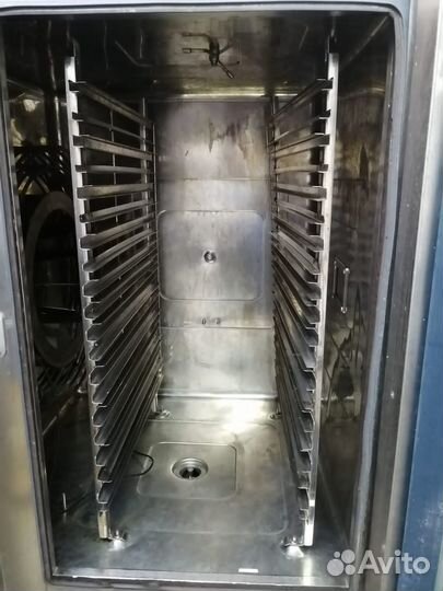 Пароконвектомат Rational CPC 101 на 10 секций