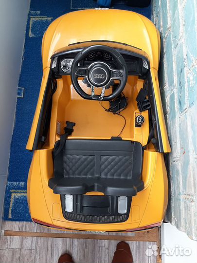 Детский электромобиль бу