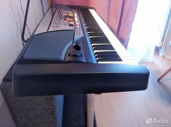 Синтезатор yamaha GX-76