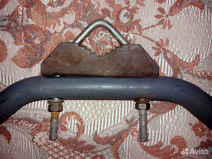 Крепление спутниковой антенны 0.9-1.2 м