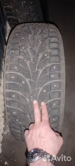 RoadX RX Frost WH12 215/55 R16