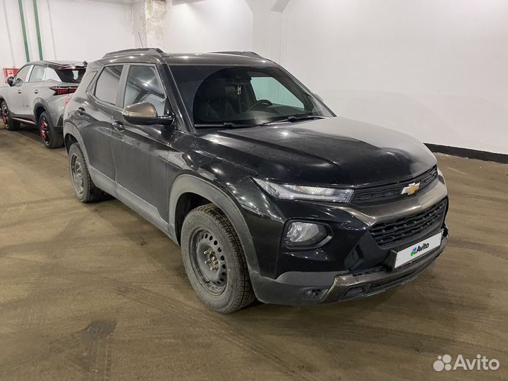 Chevrolet TrailBlazer 1.3 AT, 2021, битый, 24 183 км