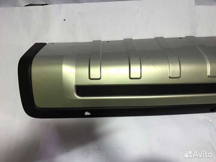 Накладка заднего бампера Volvo