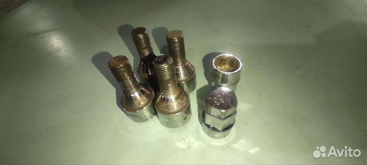 Секретные болты LADA