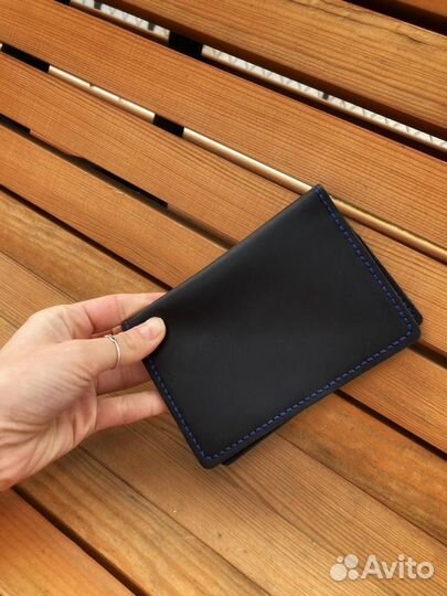 Кожаная обложка для паспорта