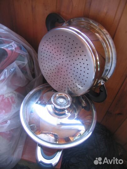 Кострюли новые 3л.4л 5шт, ножи разные, кувшин