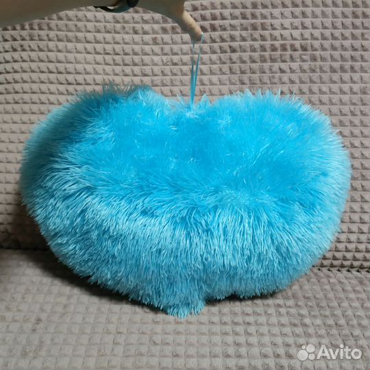 Подушка декоративная пушистая сердце love любовь