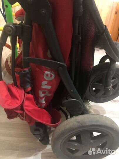 Коляска всесезонная