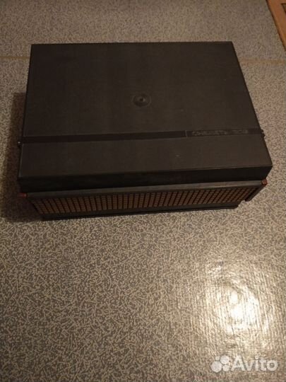 Касеточный магнитофон