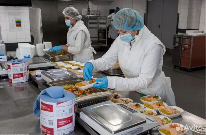 Упаковщик питания в ланч боксы - Вахта в Москве