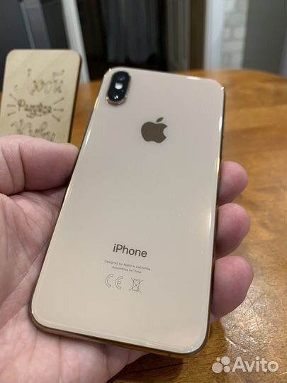 iPhone Xs, 64 ГБ
