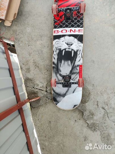 Продам скейтборд в бу состояние