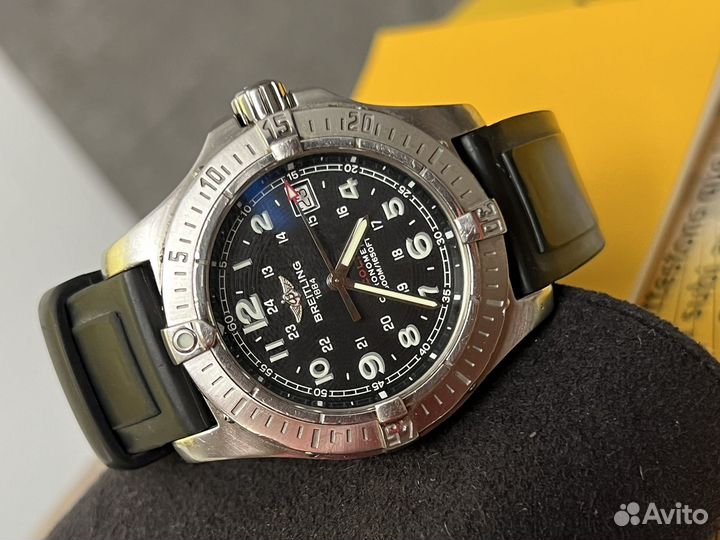 Breitling Colt chronometer 41mm black deal