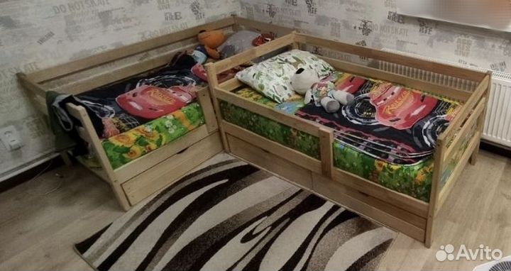 Детская кровать из массива 160*80 с матрасом