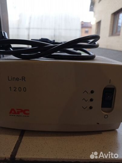 Продается стабилизатор напряжения