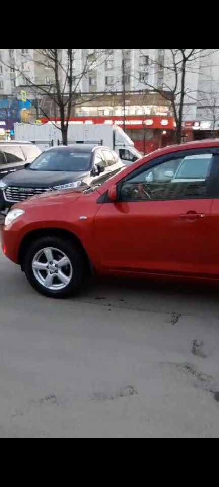 Toyota RAV4: фото владельца