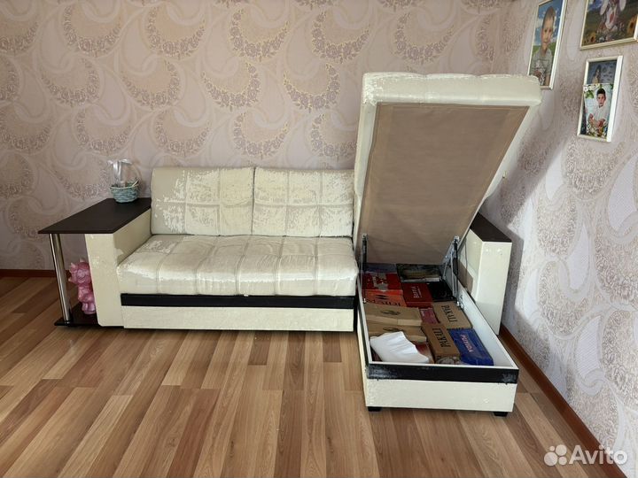 Угловой диван