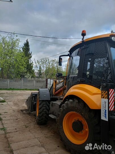 Аренда экскаватора погрузчика MST