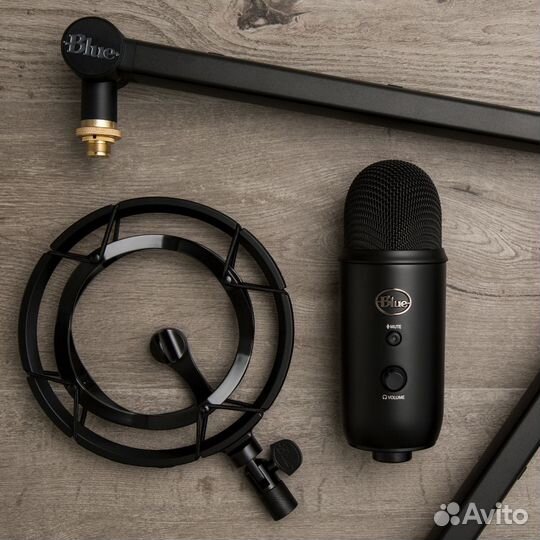 Паук Radius для Микрофона Blue Yeti, Fifine и др