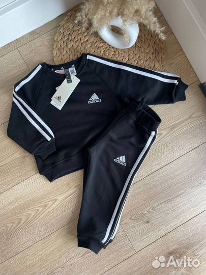 Спортивный костюм детский adidas