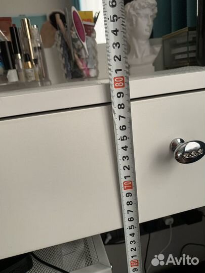 Гримерный стол / туалетный столик