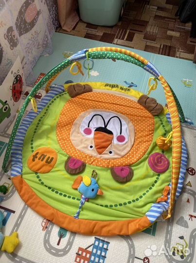 Развивающий коврик