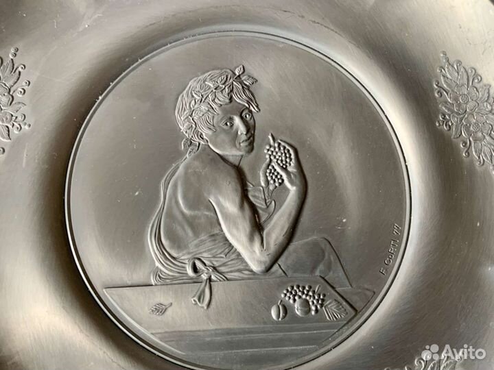 Старое Панно