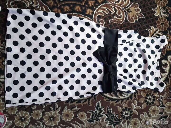 Платье для девочки новое