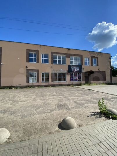Здание, 672.1 м²