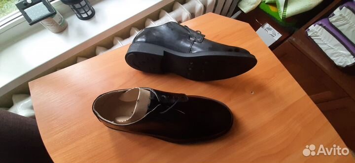 Мужские лаковые туфли