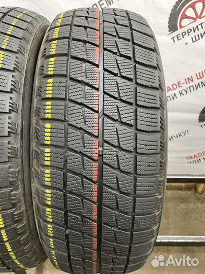 Bridgestone Ice Partner 215/55 R17 94M