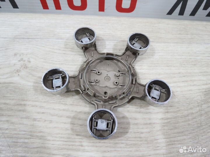 Колпачок ступицы Audi A7