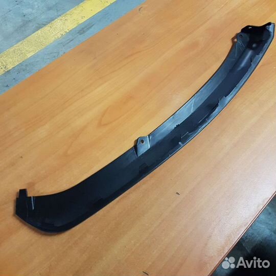 Губа левая Ford Focus 3